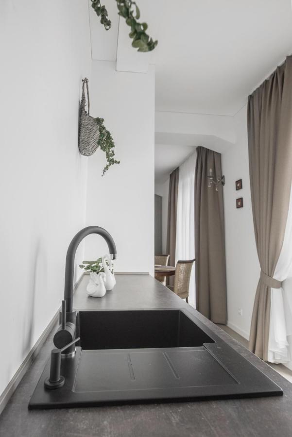 شقة Km Apartamentai كاوناس المظهر الخارجي الصورة